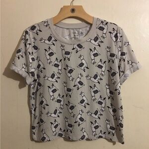 Wound Up Light Gray Llama Print Short Sleeve Tee